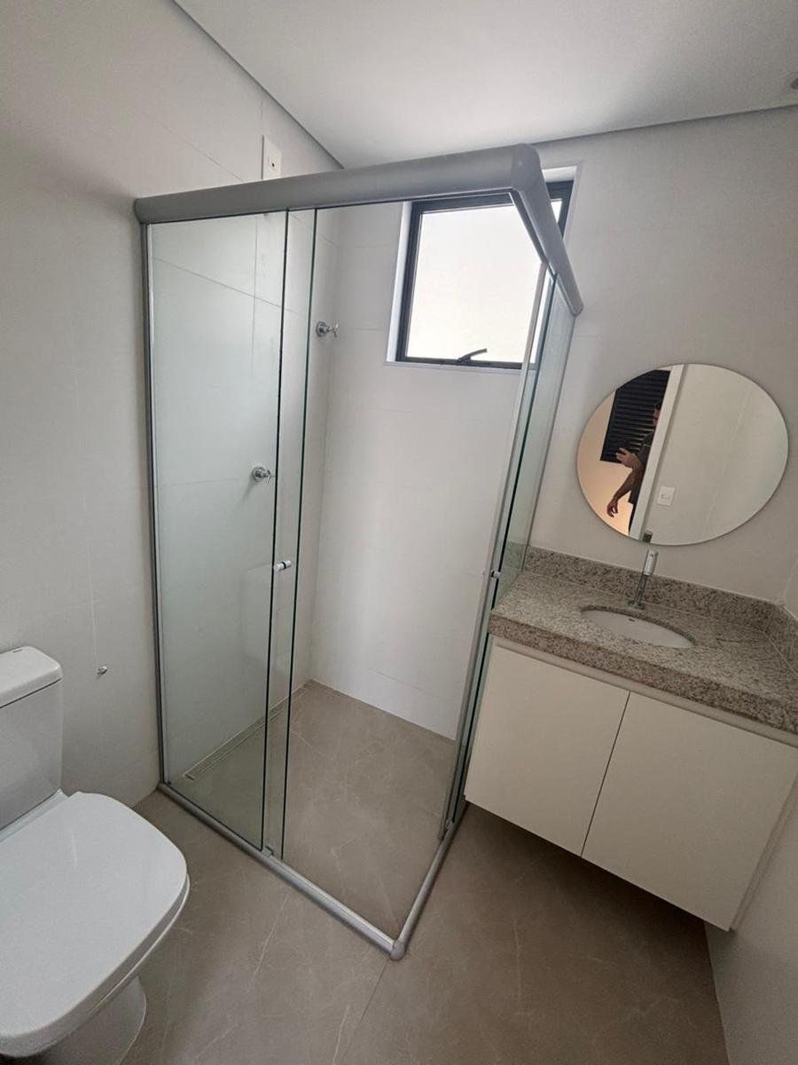 Apartamento, Sagrada Família, 2 Quartos, 2 Vagas