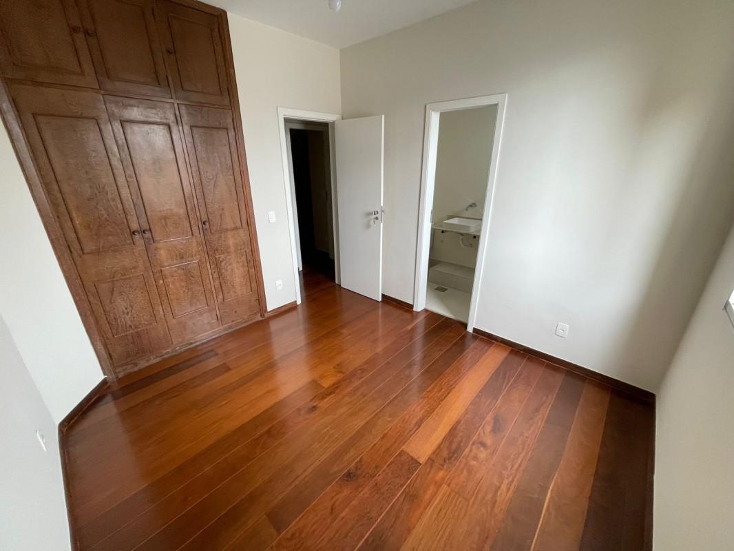 Apartamento, Santo Agostinho, 3 Quartos, 2 Vagas, 1 Suíte