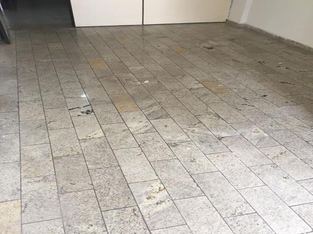Sala, Centro