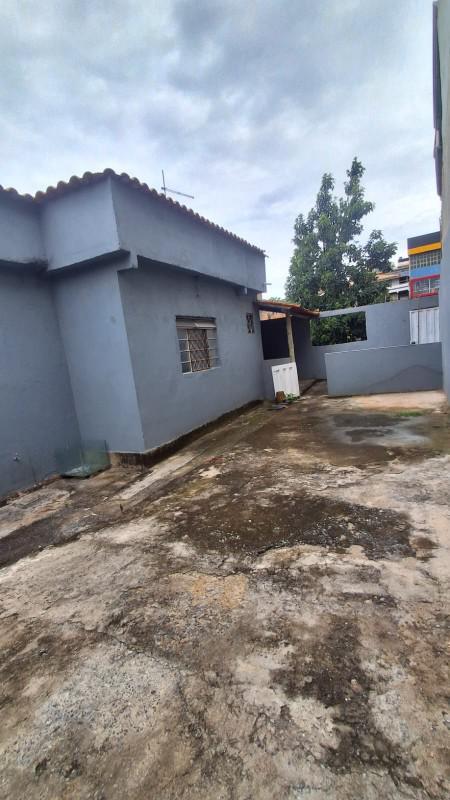 Casa, São Benedito, 5 Quartos, 4 Vagas