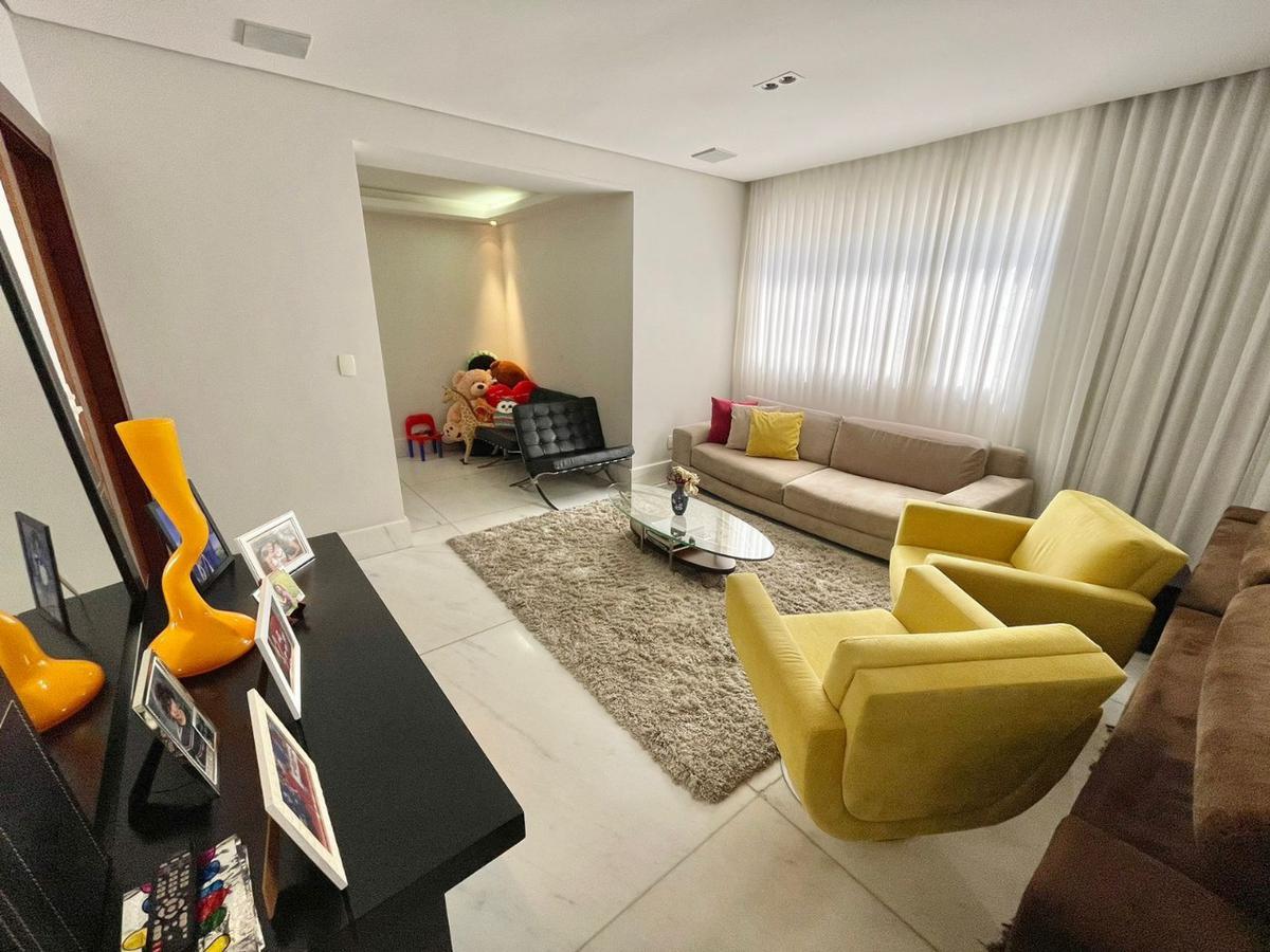 Apartamento, Liberdade, 4 Quartos, 4 Vagas, 2 Suítes
