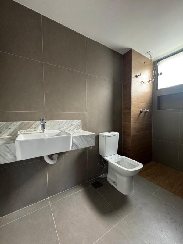 Apartamento, Sagrada Família, 3 Quartos, 2 Vagas, 1 Suíte