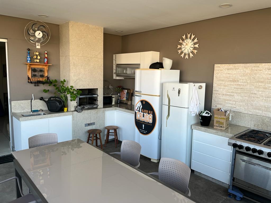 Apartamento, Santa Cruz, 4 Quartos, 3 Vagas, 1 Suíte
