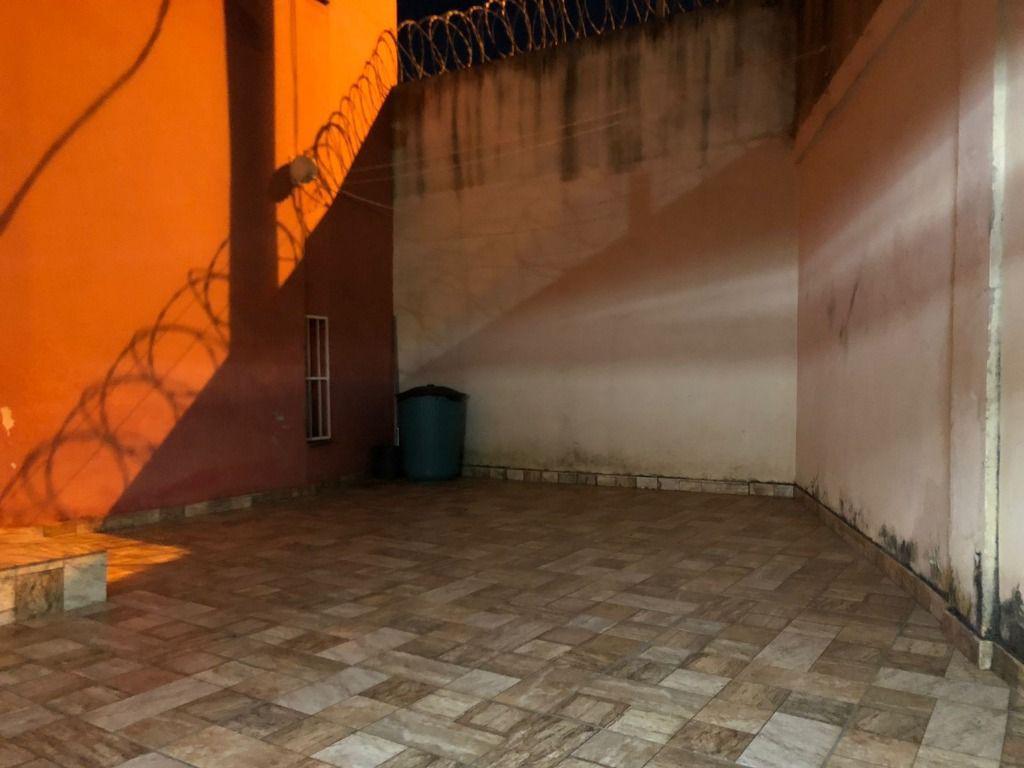 Casa, Paciência, 4 Quartos, 3 Vagas, 2 Suítes