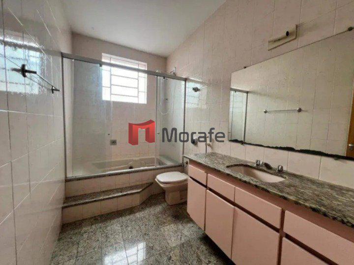 Casa, Jardim América, 3 Quartos, 3 Vagas, 1 Suíte