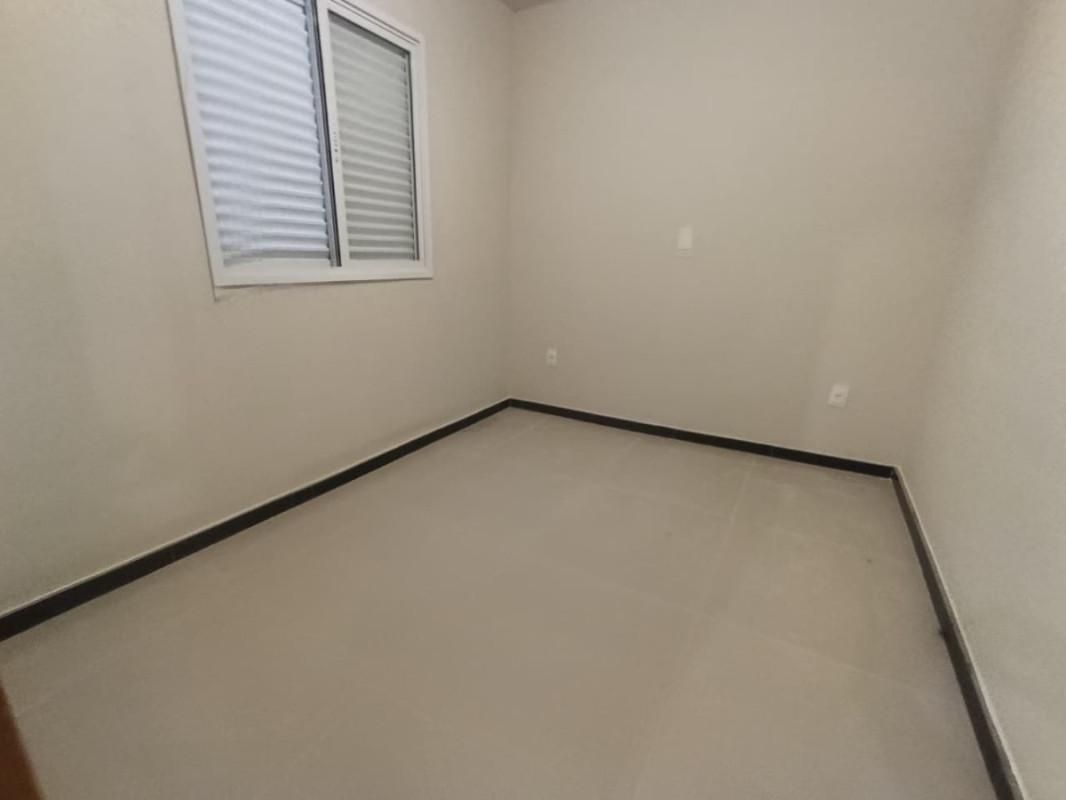 Casa, Caiçaras, 2 Quartos, 1 Vaga, 1 Suíte
