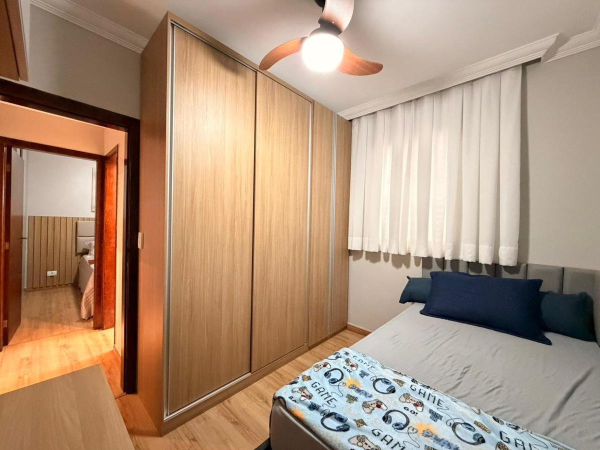 Apartamento, Santa Mônica, 2 Quartos, 1 Vaga