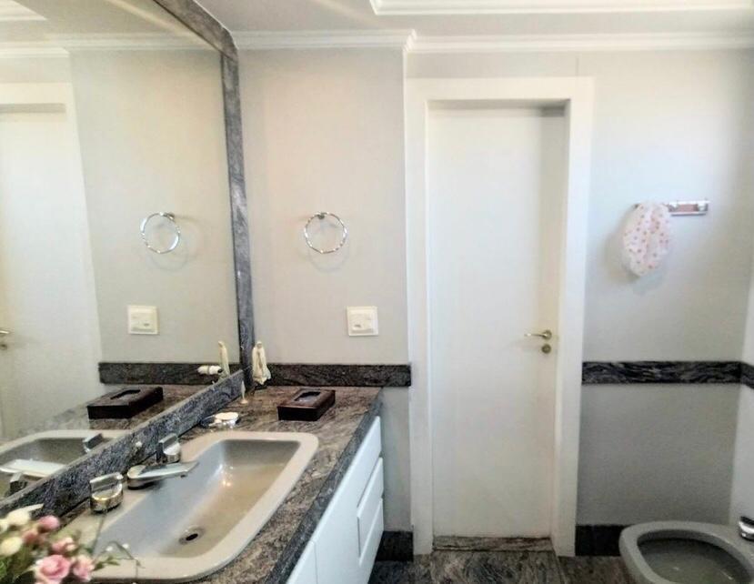 Apartamento, Sion, 4 Quartos, 3 Vagas, 2 Suítes