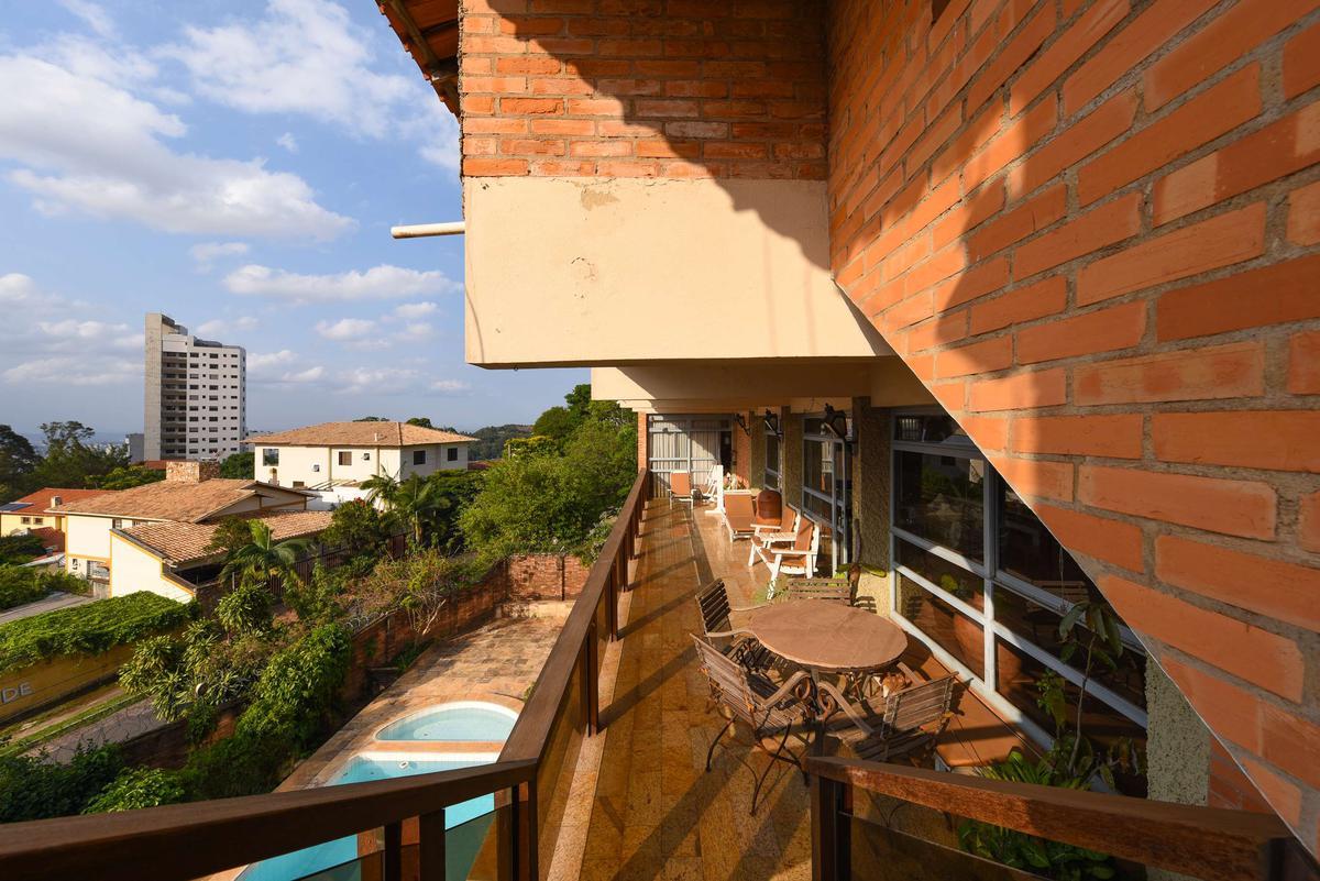 Casa, Santa Lúcia, 5 Quartos, 4 Vagas, 3 Suítes