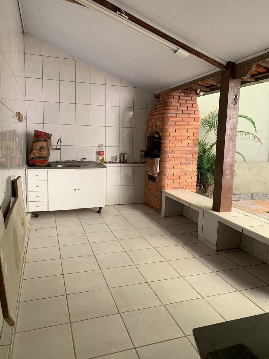 Casa, Vitória, 5 Quartos, 6 Vagas, 1 Suíte