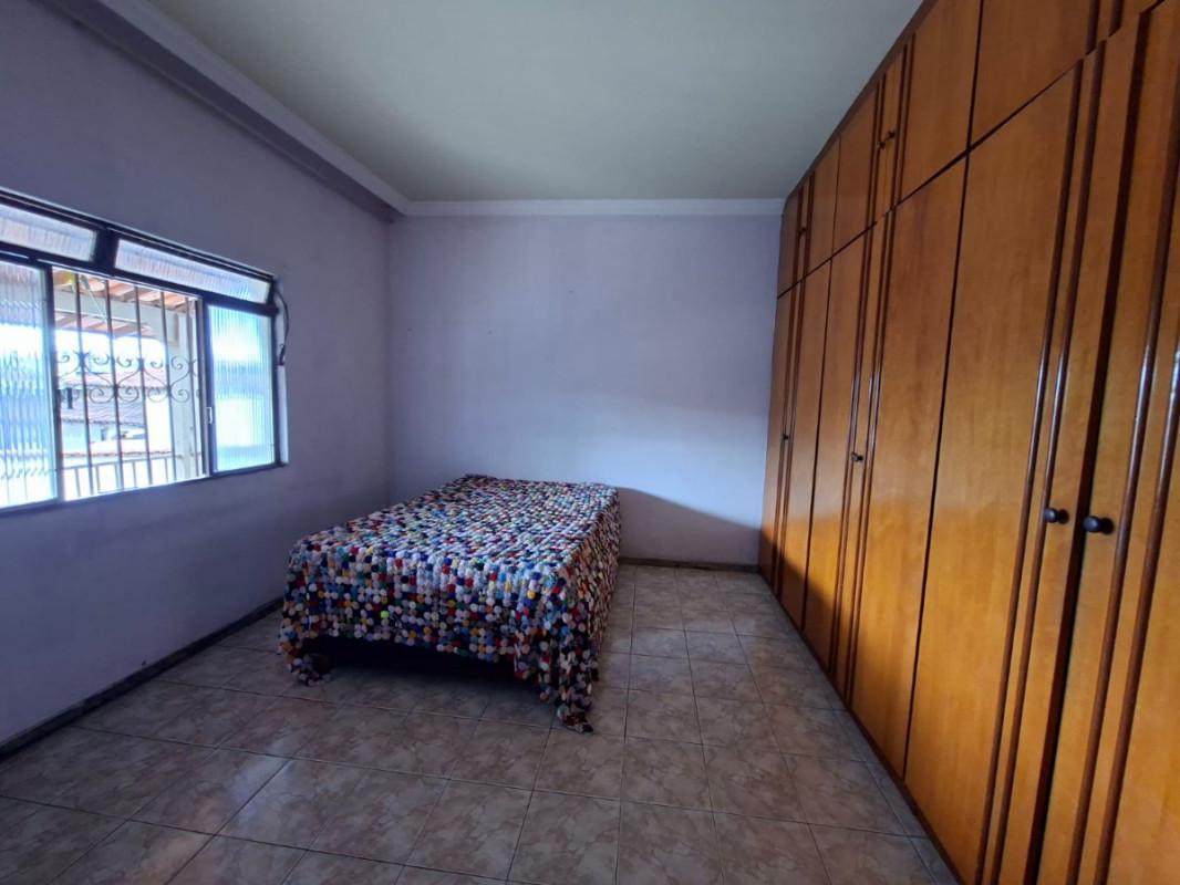 Casa, São Benedito, 3 Quartos, 4 Vagas, 1 Suíte