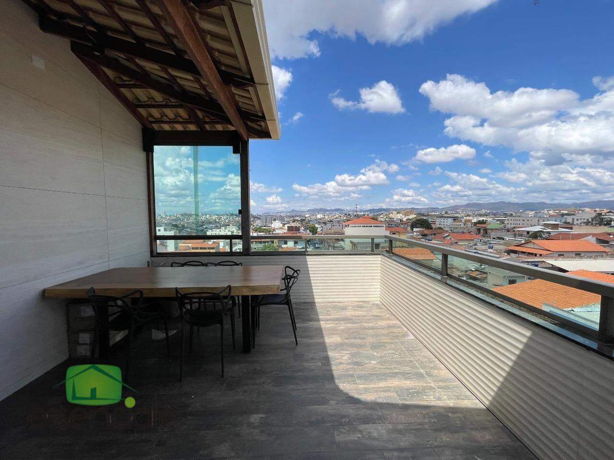 Cobertura, Novo Riacho, 3 Quartos, 2 Vagas, 1 Suíte