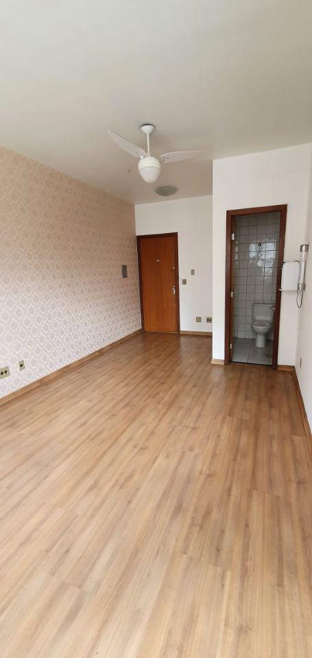 Sala, Centro