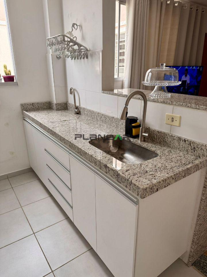 Apartamento, Califórnia, 2 Quartos, 1 Vaga