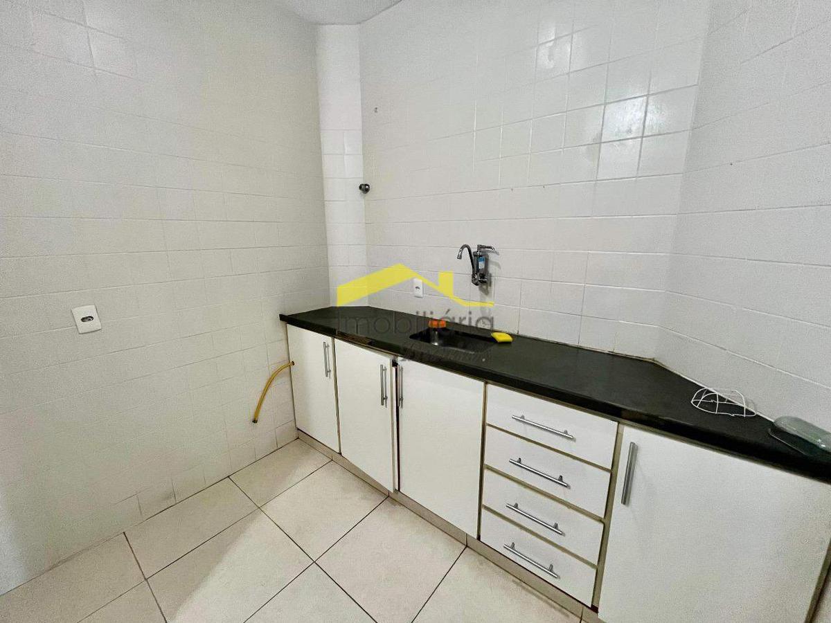 Apartamento, Estoril, 3 Quartos, 1 Vaga