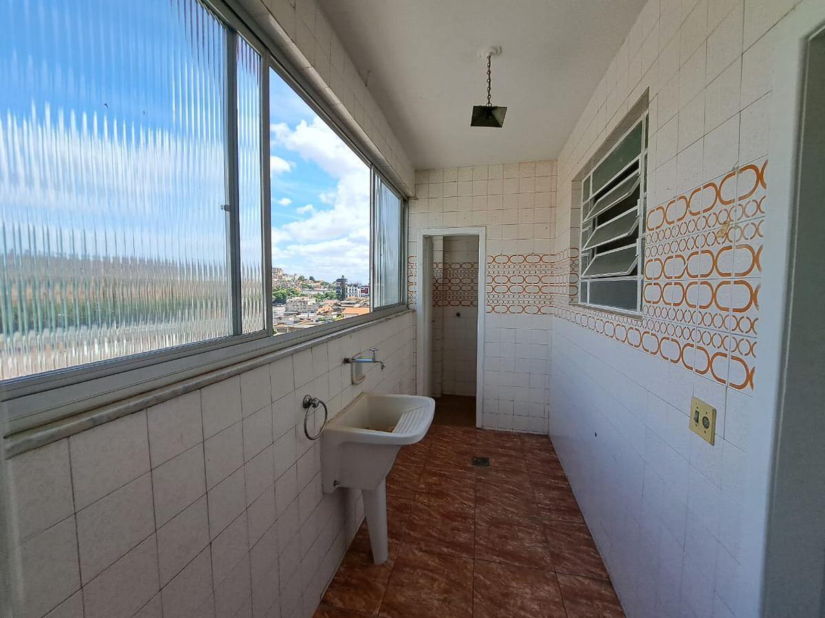 Apartamento, São Cristóvão, 2 Quartos, 2 Vagas, 0 Suíte