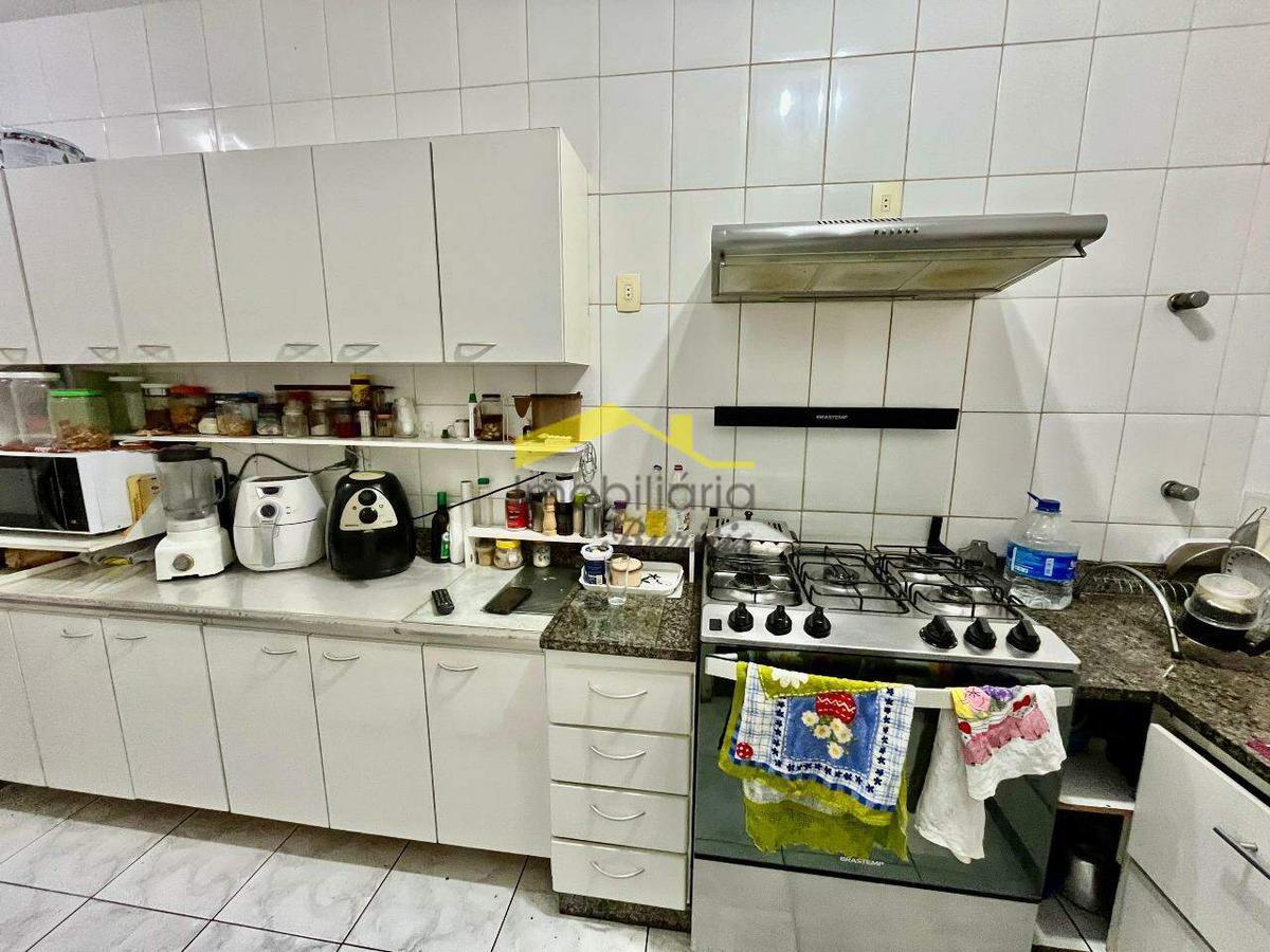 Casa, Buritis, 3 Quartos, 2 Vagas, 1 Suíte