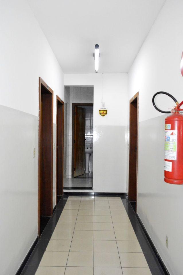 Sala, Venda Nova, 0 Quarto, 0 Vaga