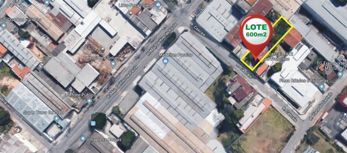 Casa, São Francisco, 3 Quartos, 2 Vagas, 1 Suíte