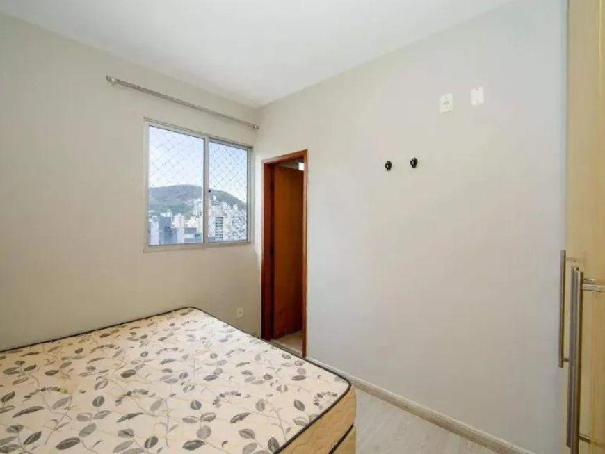 Apartamento, Estoril, 2 Quartos, 2 Vagas, 1 Suíte