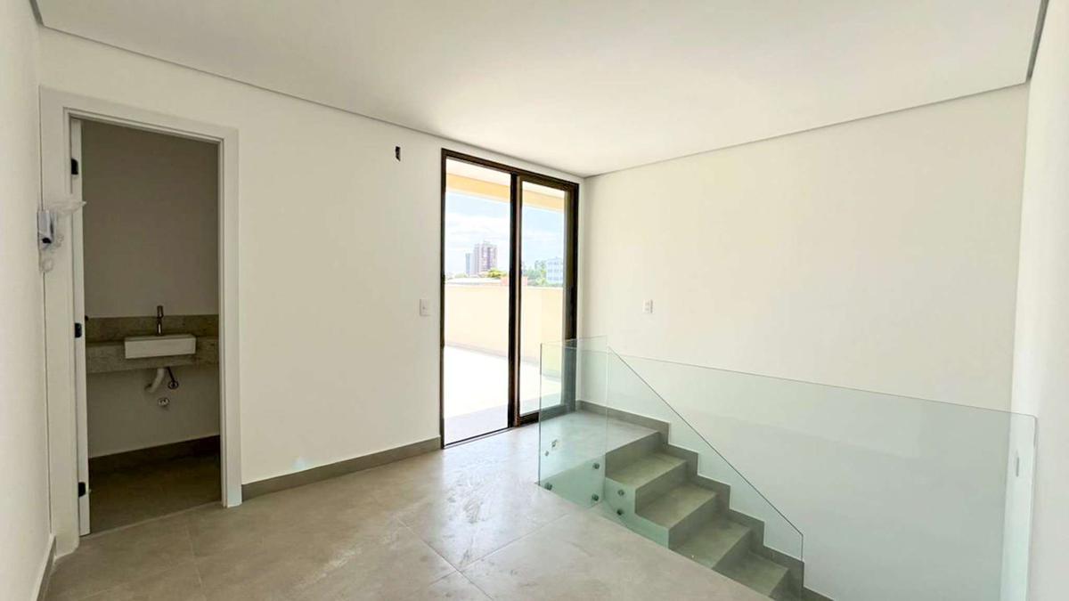 Cobertura, Prado, 2 Quartos, 2 Vagas, 2 Suítes