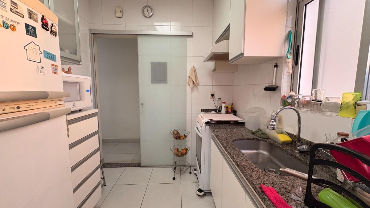 Apartamento, Estoril, 3 Quartos, 2 Vagas, 1 Suíte