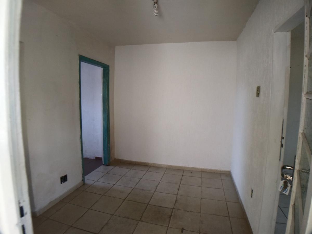 Casa, Santa Branca, 2 Quartos, 1 Vaga