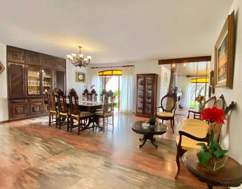 Casa, Mangabeiras, 5 Quartos, 4 Vagas, 2 Suítes