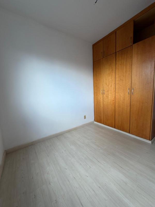 Apartamento, Sagrada Família, 2 Quartos, 1 Vaga