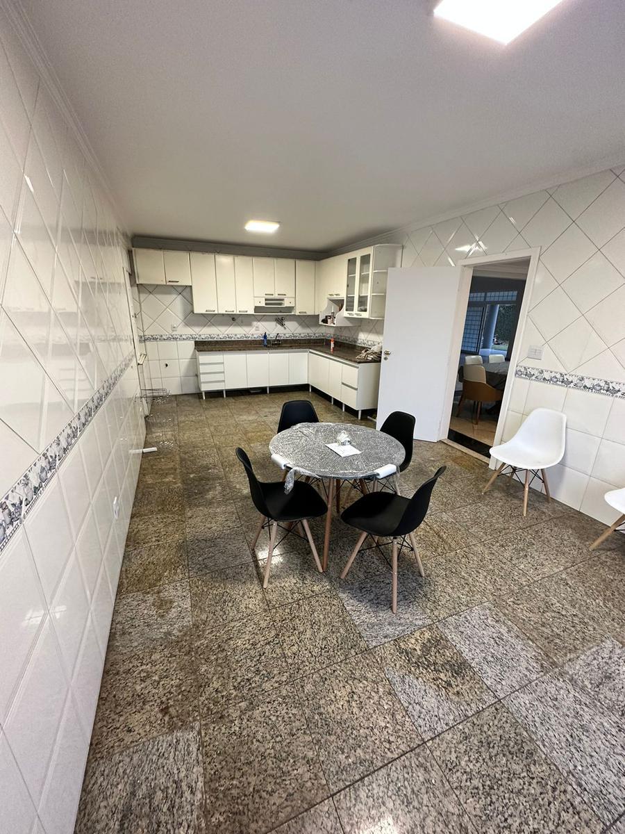 Casa, Jardim Atlântico, 4 Quartos, 10 Vagas, 2 Suítes