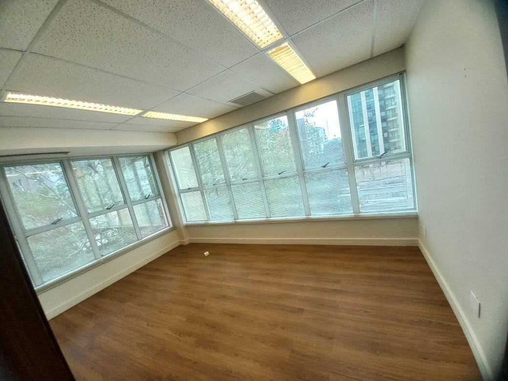 Sala, Savassi, 0 Quarto, 2 Vagas