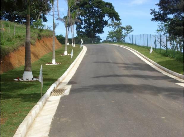 Lote, Centro, 0 Quarto, 0 Vaga