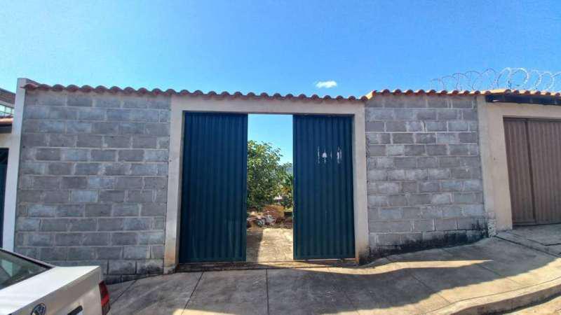 Lote, Centro, 0 Quarto, 0 Vaga