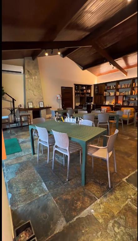Casa Comercial, Vila Paris, 4 Quartos, 3 Vagas, 1 Suíte