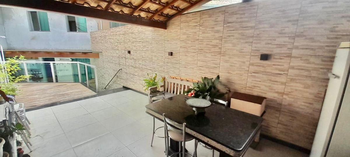 Casa, Boa Vista, 2 Quartos, 2 Vagas, 2 Suítes