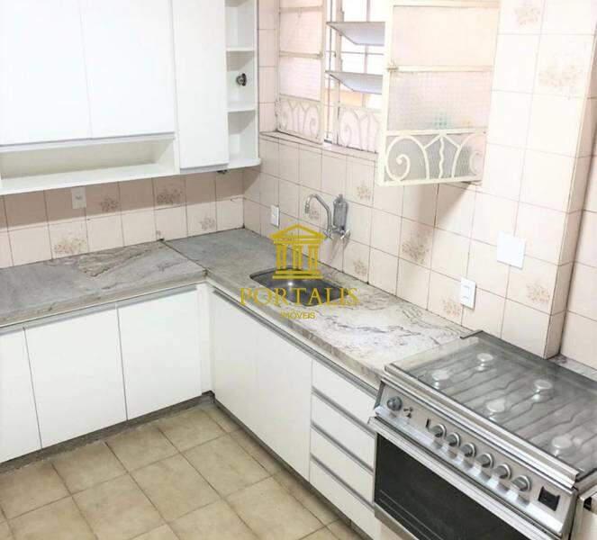 Casa, Lourdes, 5 Quartos, 2 Vagas, 1 Suíte