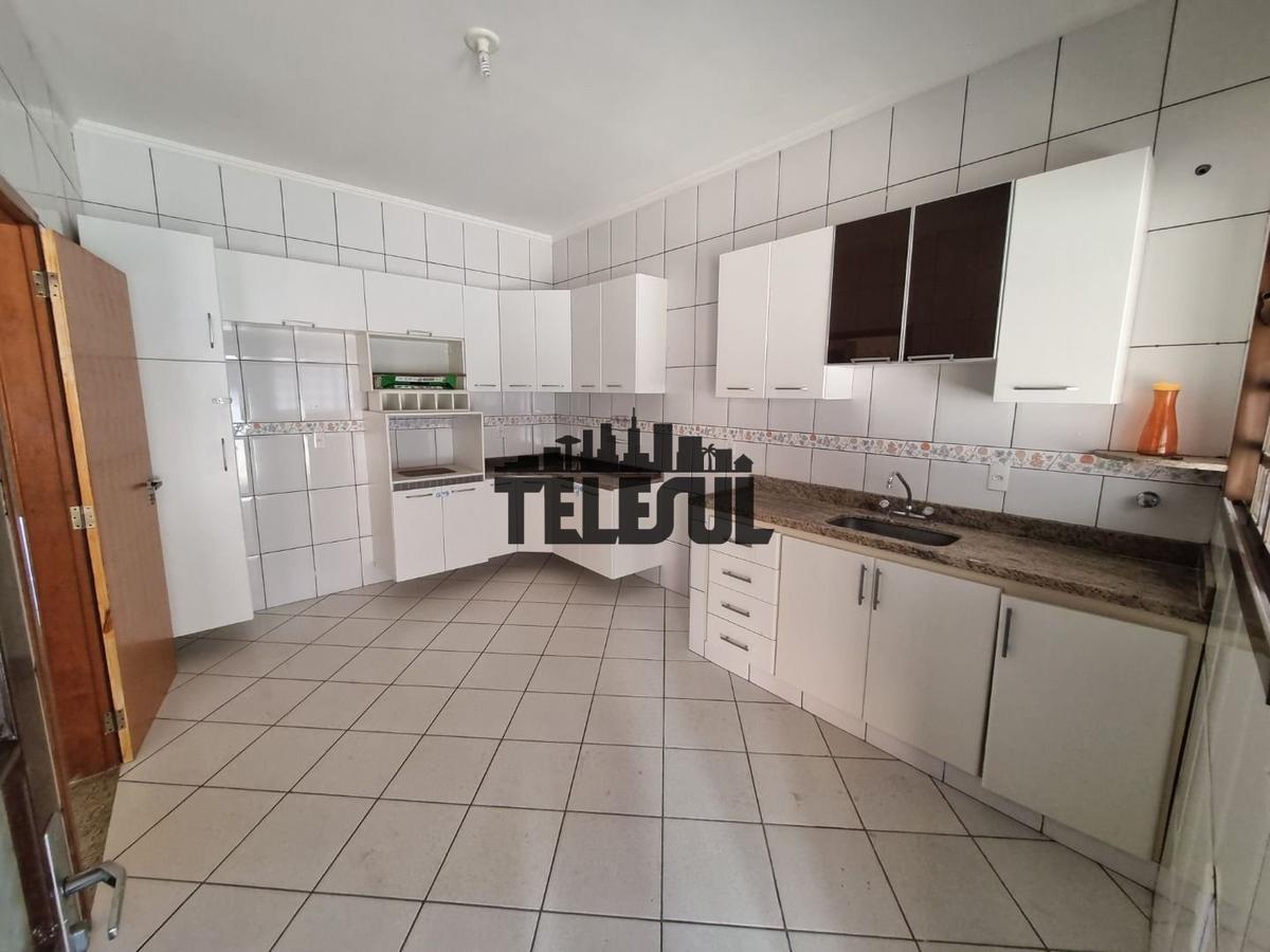 Casa, Jardim Zinoca, 3 Quartos, 2 Vagas, 1 Suíte