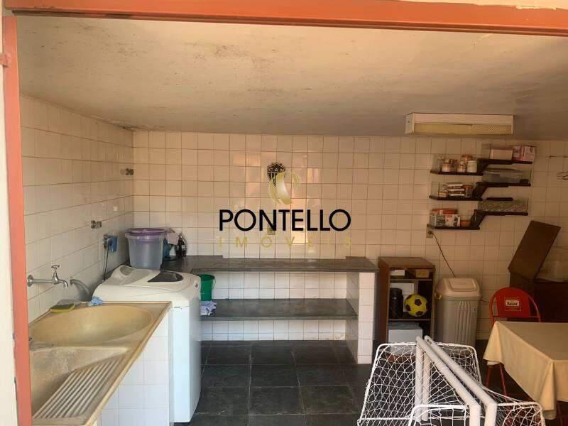 Casa, Cidade Nova, 4 Quartos, 3 Vagas, 1 Suíte