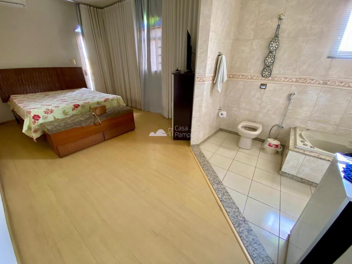 Casa, Santa Mônica, 5 Quartos, 2 Vagas, 1 Suíte