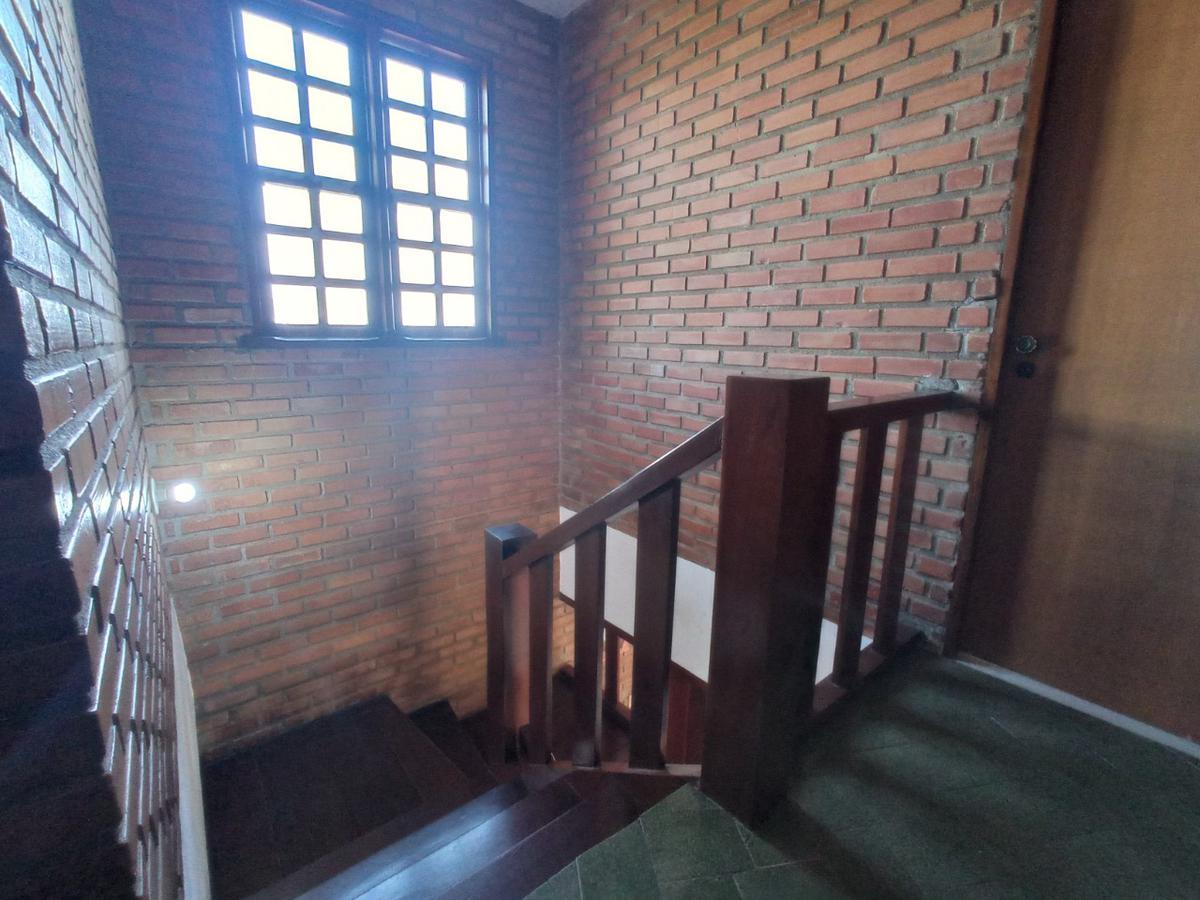 Casa, Estoril, 4 Quartos, 10 Vagas, 1 Suíte