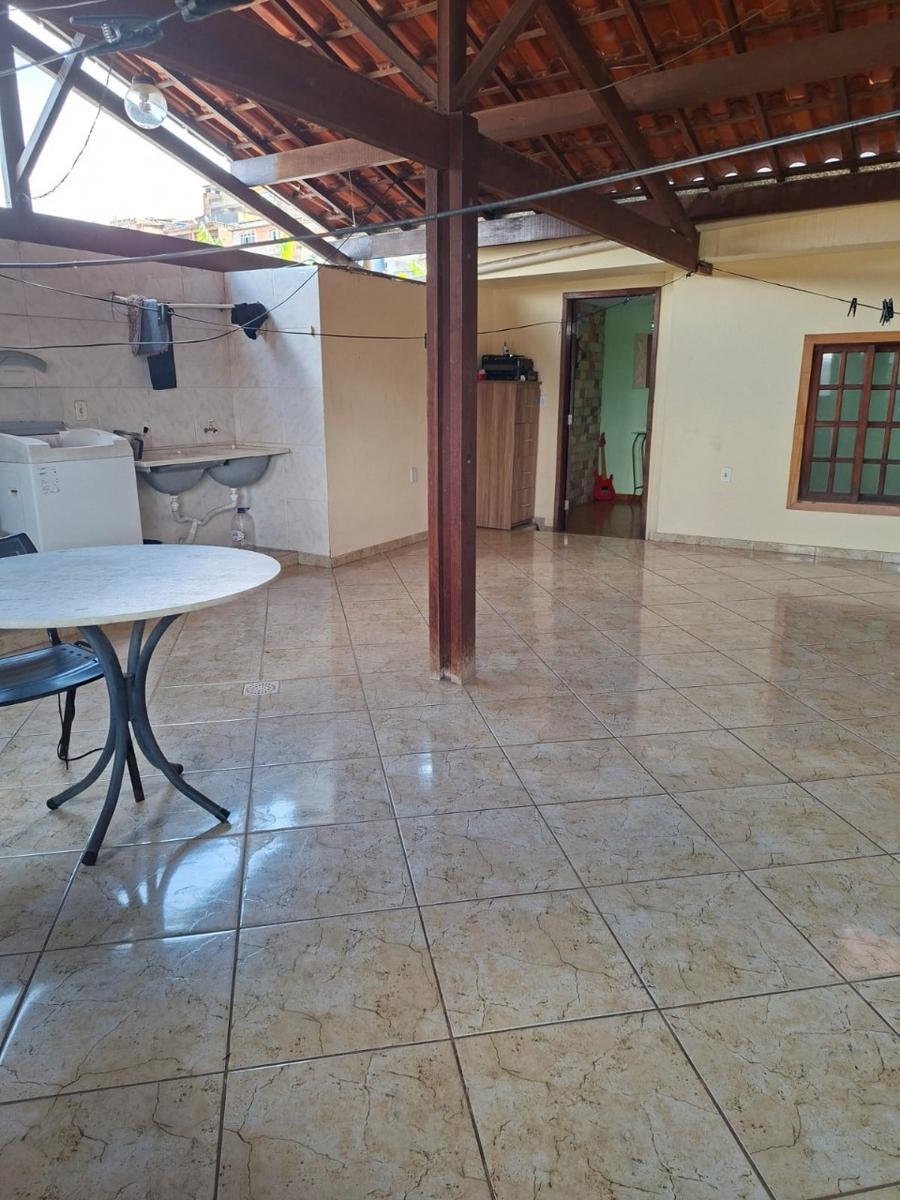 Casa, Casa Branca, 4 Quartos, 3 Vagas, 1 Suíte