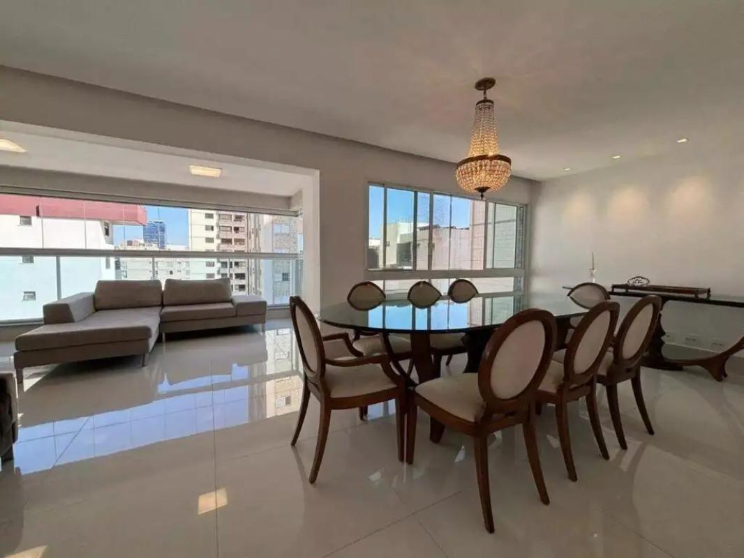 Apartamento, Funcionários, 4 Quartos, 4 Vagas, 2 Suítes