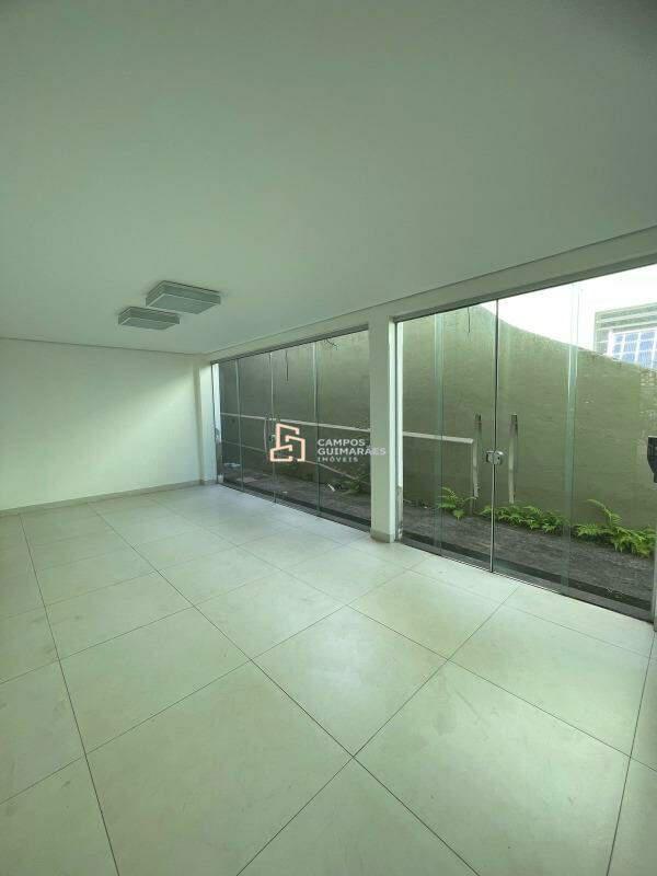 Casa Comercial, Santa Lúcia, 10 Quartos, 8 Vagas, 3 Suítes