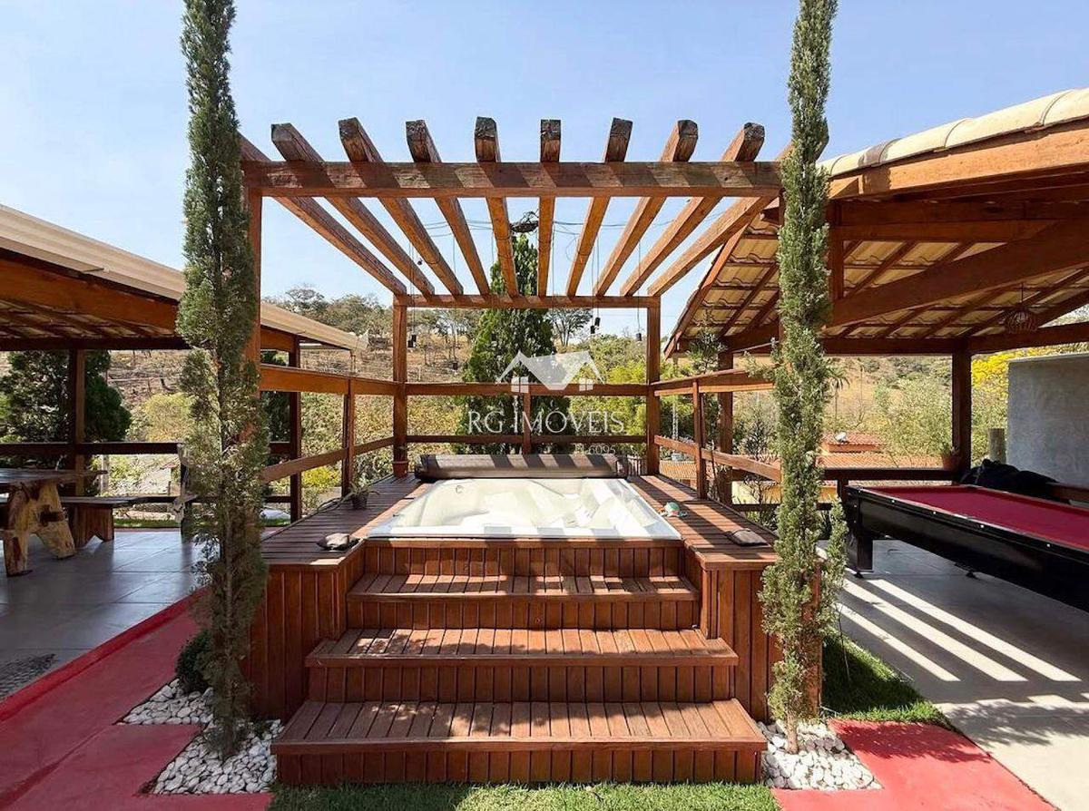 Fazenda, Condomínio Águas Claras, 3 Quartos, 4 Vagas, 1 Suíte