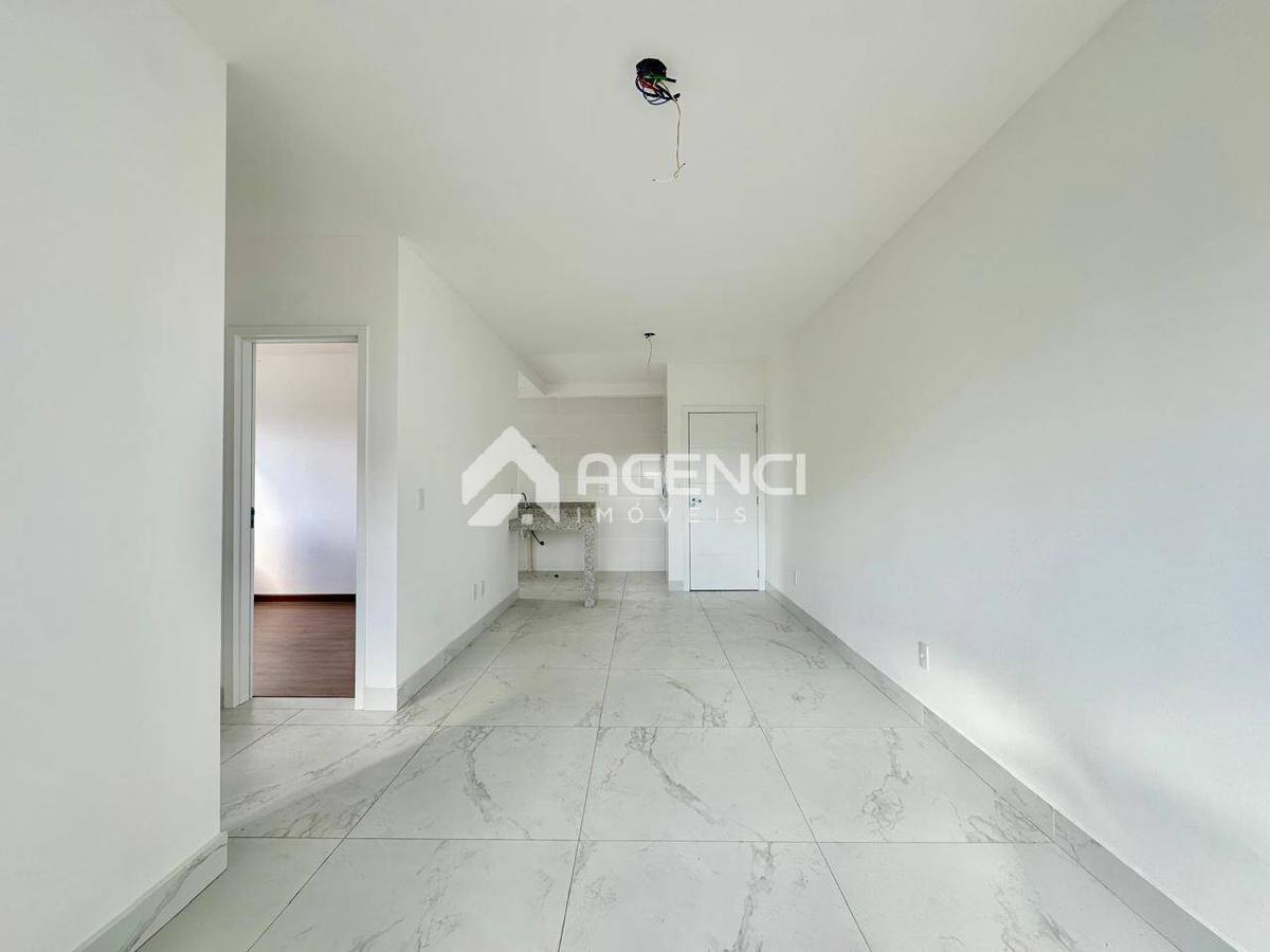 Apartamento, Cabral, 2 Quartos, 0 Vaga, 1 Suíte