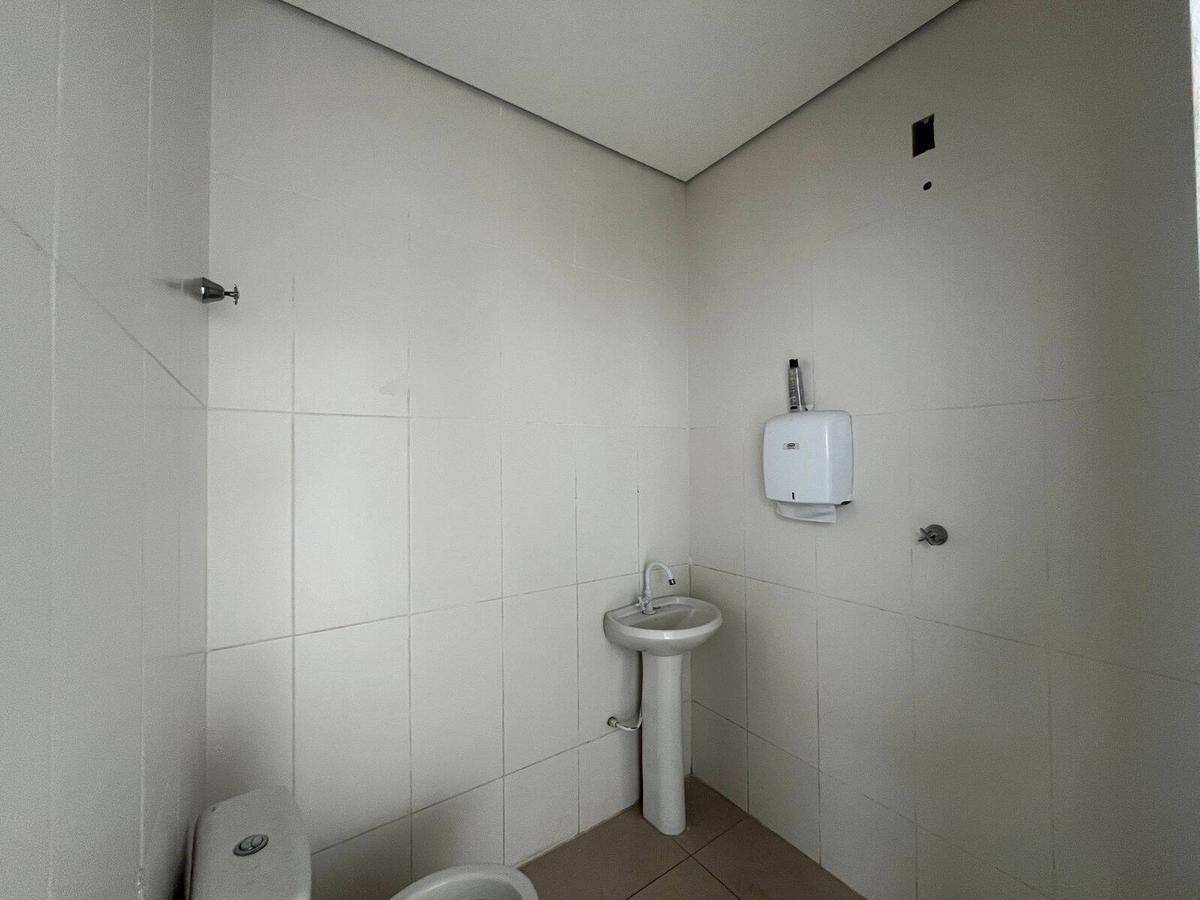 Andar, Centro, 0 Quarto, 0 Vaga