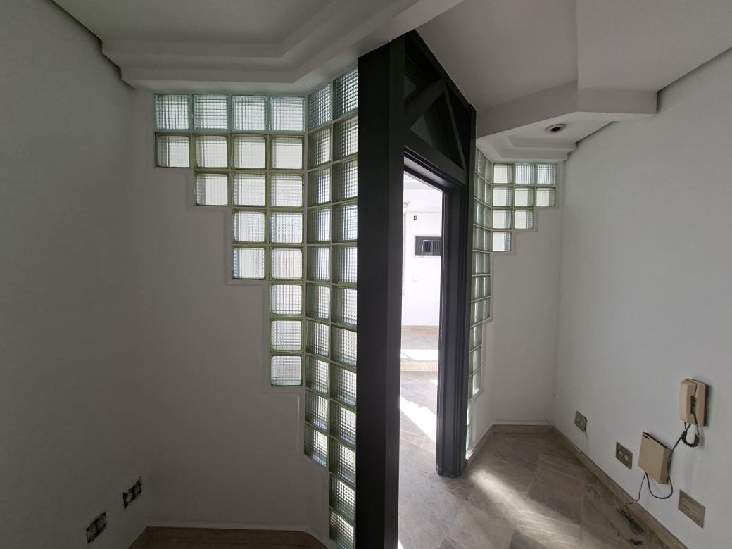 Sala, Santa Efigênia, 0 Quarto, 0 Vaga