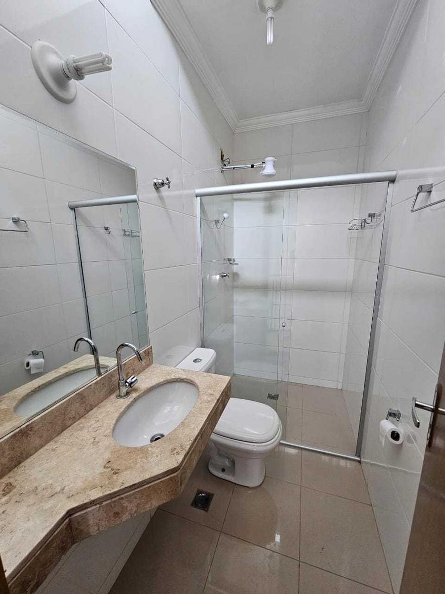 Casa, Cabral, 3 Quartos, 1 Vaga, 1 Suíte