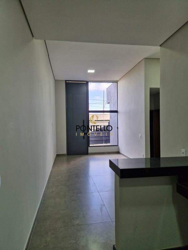 Casa, Jardim Arizona, 3 Quartos, 2 Vagas, 1 Suíte