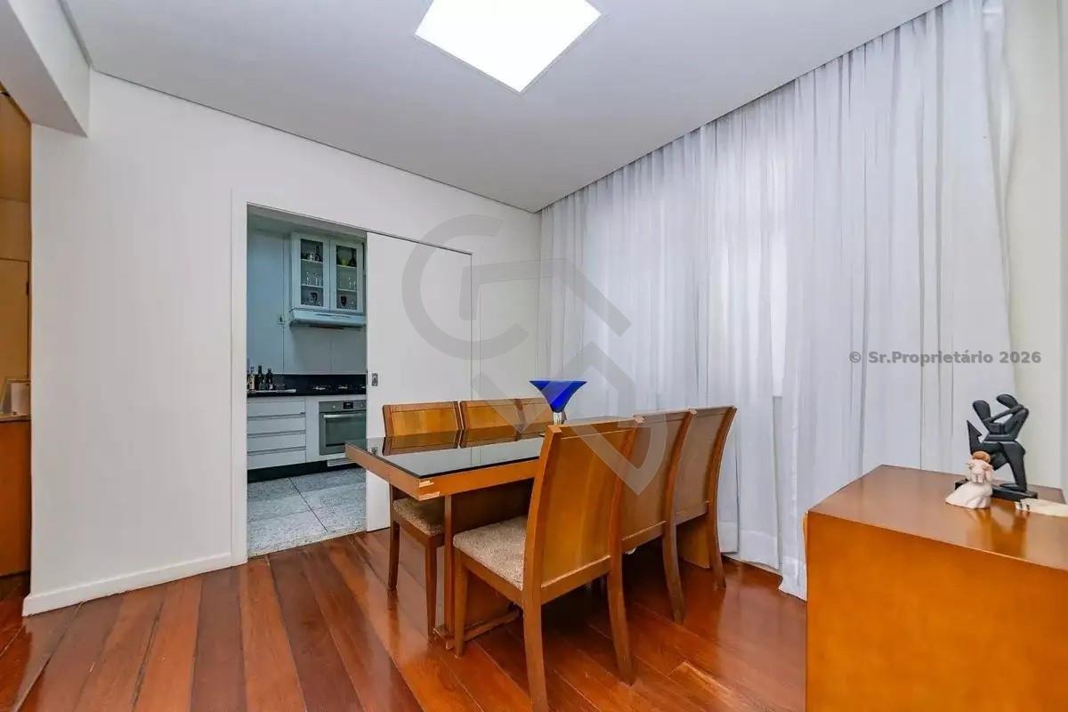 Apartamento, Coração de Jesus, 3 Quartos, 1 Vaga, 1 Suíte